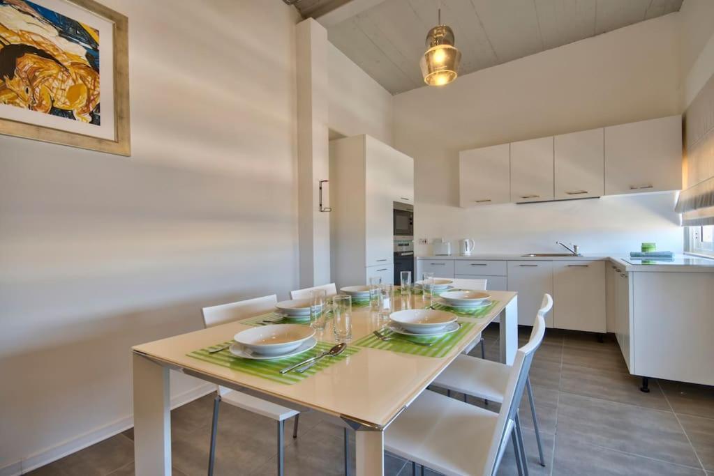 Vallettastay - Harbor View Gem -Sea View 2 Bed Apt エクステリア 写真
