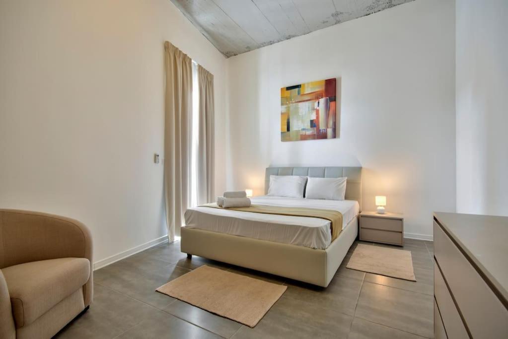 Vallettastay - Harbor View Gem -Sea View 2 Bed Apt エクステリア 写真